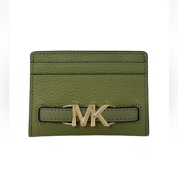 Michael Kors, RARE BELTED Large Pebbled Leather Card Case - Picture 1 of 8